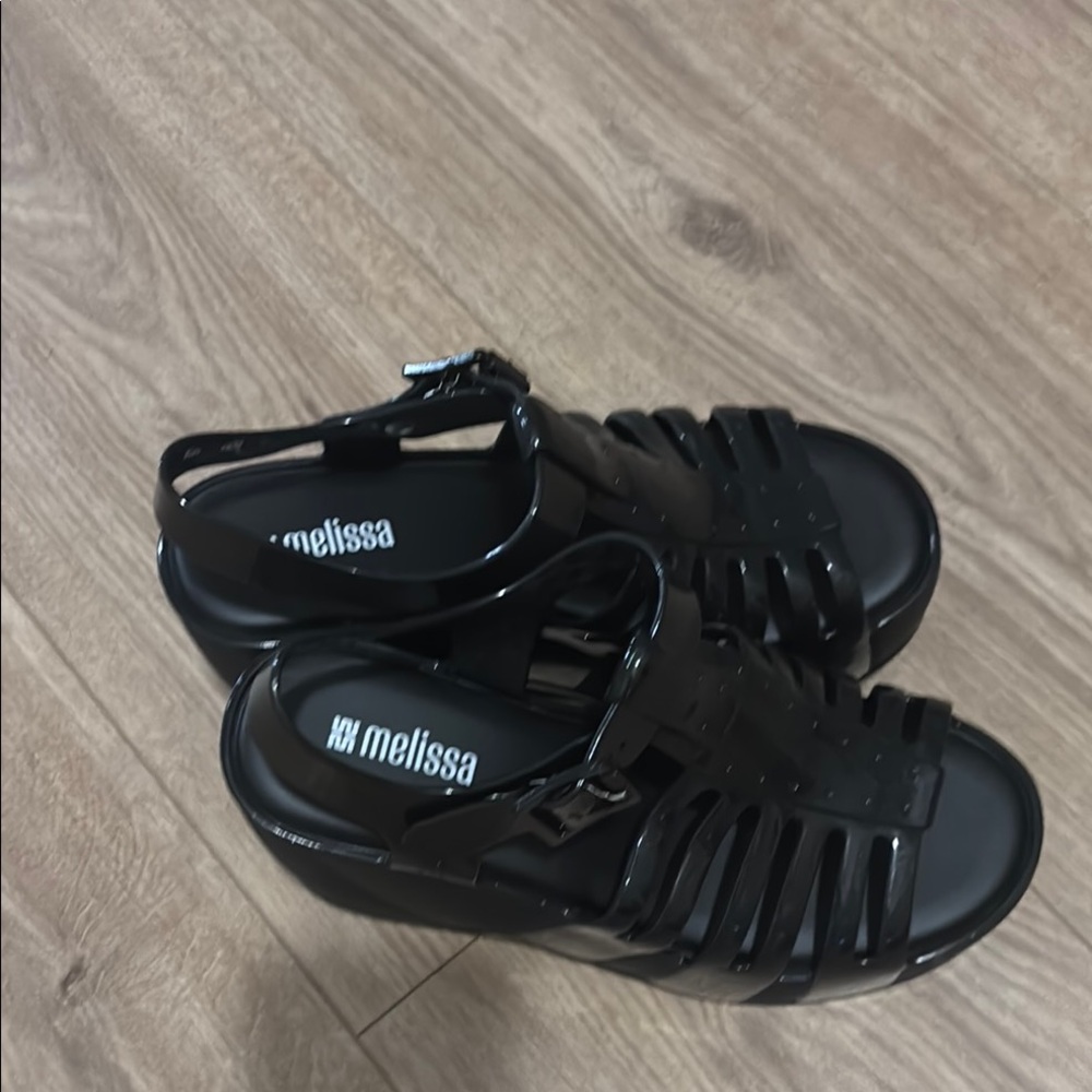 Melissa Black Sandals Comfortable Slip-Resistant Brand New